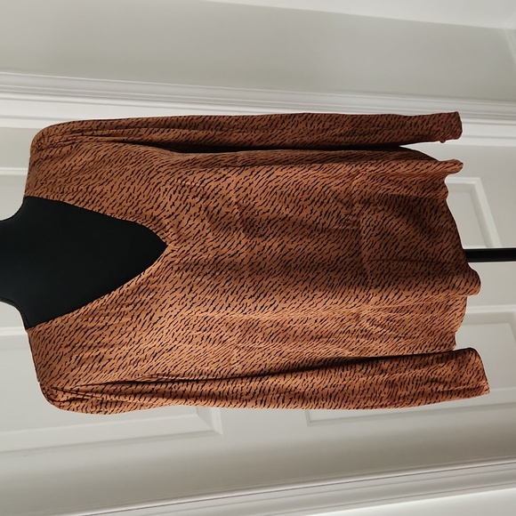 Banana Republic Tops - Banana Republic Satin Zebra Blouse Size L